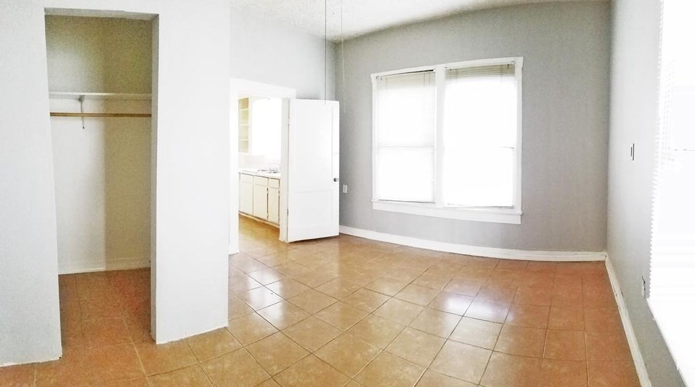 5504 Texas St, Houston TX  77011-4348 exterior