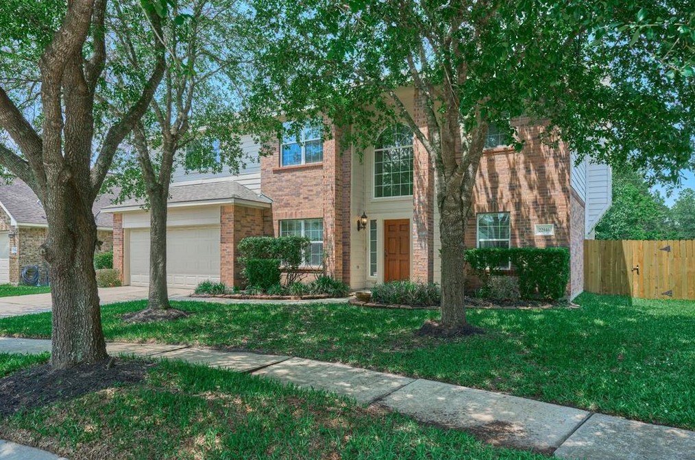 22946 Highland Estates Ct, Conroe, TX 77385