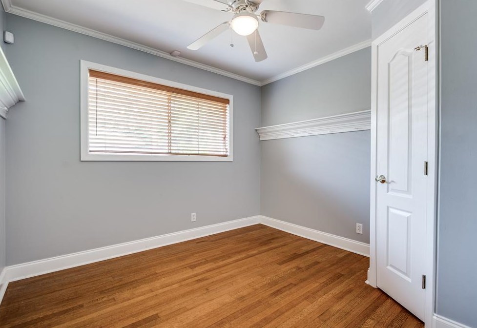 9642 Meadowcroft Dr, Houston TX 77063-3720 exterior