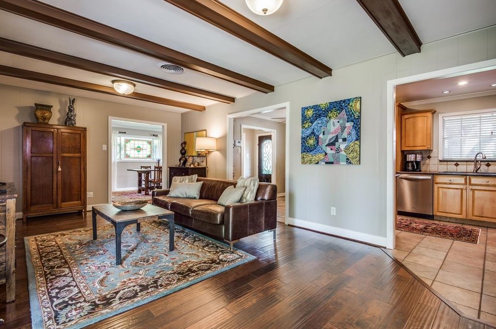 9642 Meadowcroft Dr, Houston TX 77063-3720 exterior