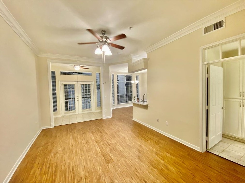 1901 Post Oak Park Dr #2402, Houston, TX 77027