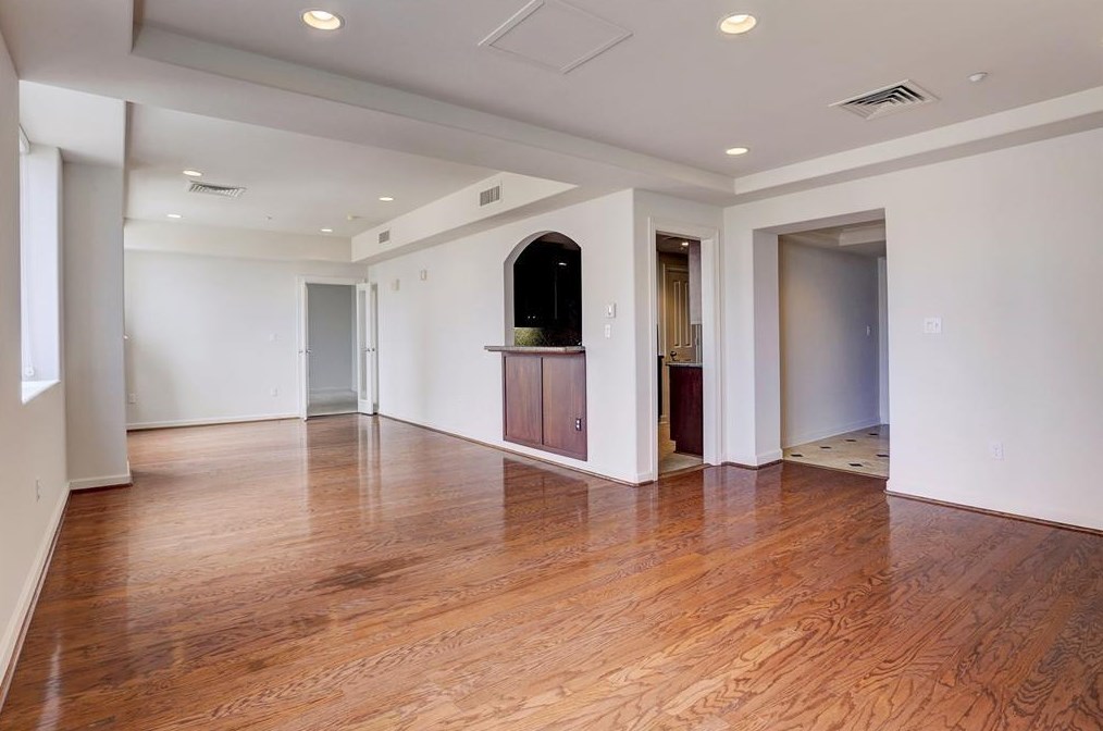 914 Main St Unit 1803, Houston, TX 77002