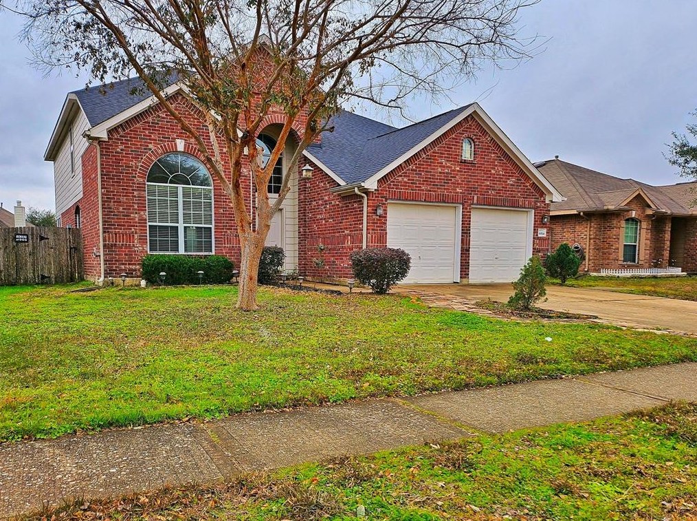 6814 Springfield Garden Ln, Spring TX  77379-4199 exterior