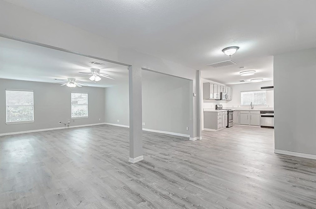 2533 Arlington St, Houston TX  77008-2323 exterior