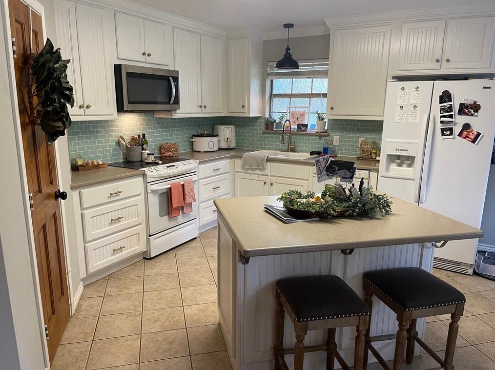 855 County Road 2267, Cleveland, TX 77327