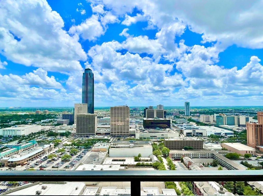 2323 Mccue Rd #2001b, Houston, TX 77056