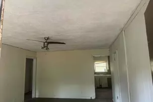 415 2nd St, Jasper, TX 75951 - Photo 2