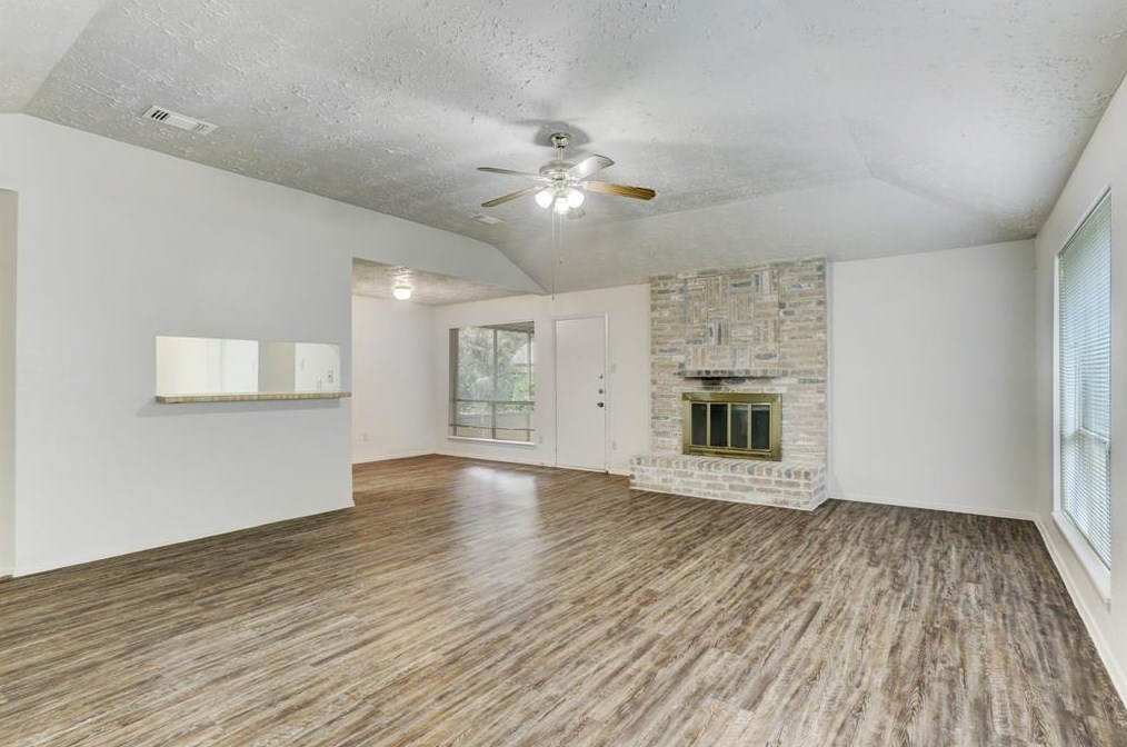 7335 Dew Mist Ln, Houston, TX 77095