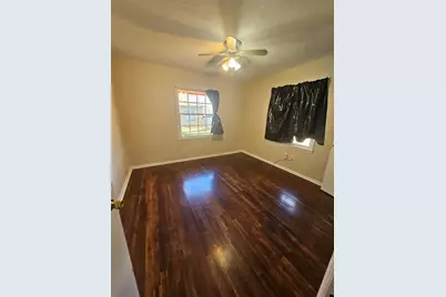 504 W Burleson Street, Wharton, TX 77488 - Photo 6