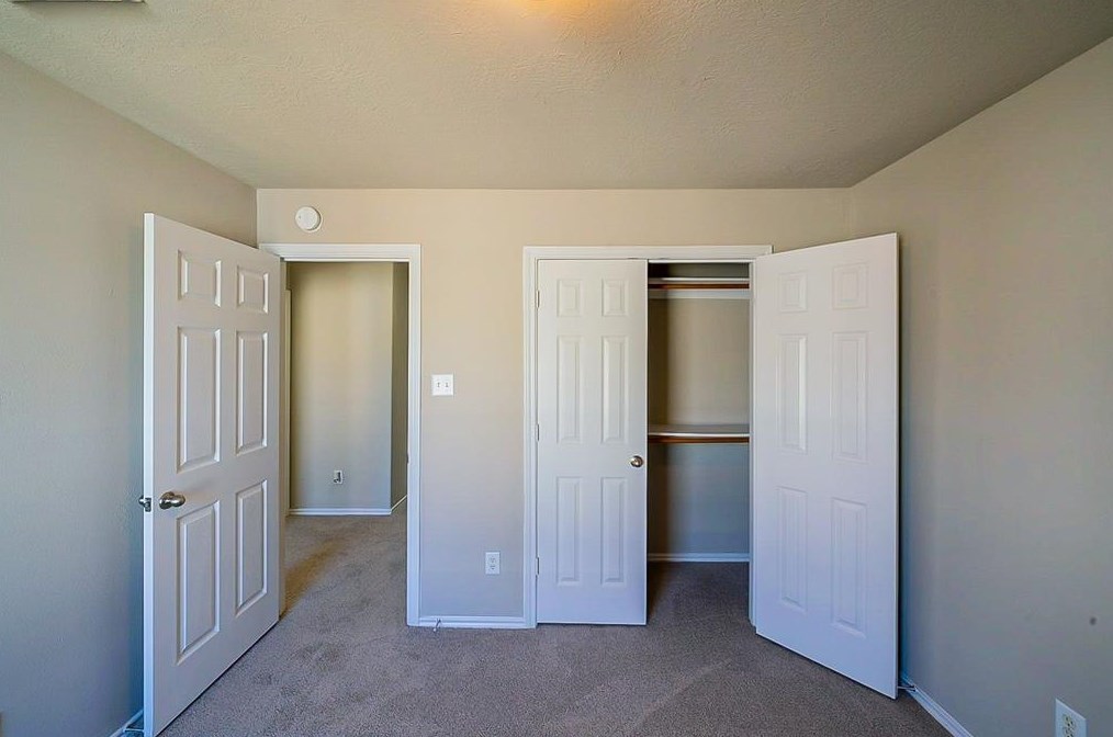 14334 Mooreview Ln, Houston TX  77014-1484 exterior