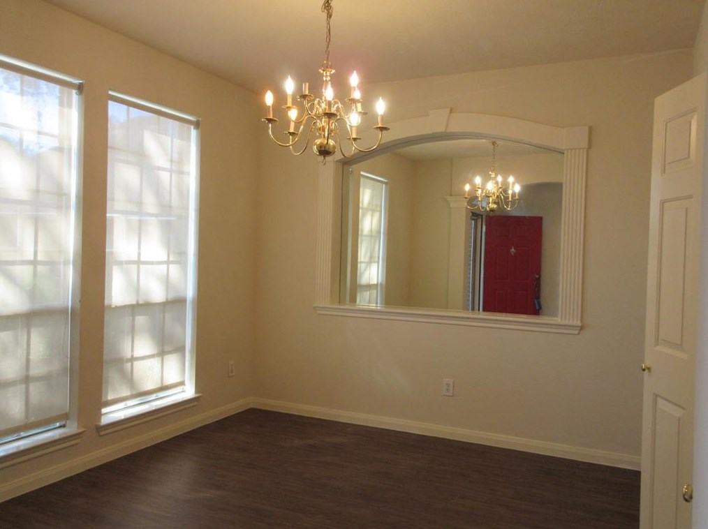 8510 Nashwood Ct, Houston, TX 77040-1579