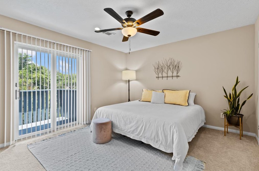 2523 Baycrest Dr, Houston TX  exterior