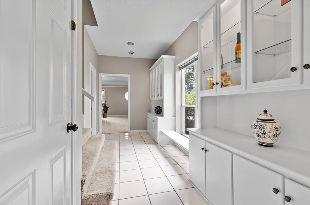 2523 Baycrest Dr, Houston TX  exterior