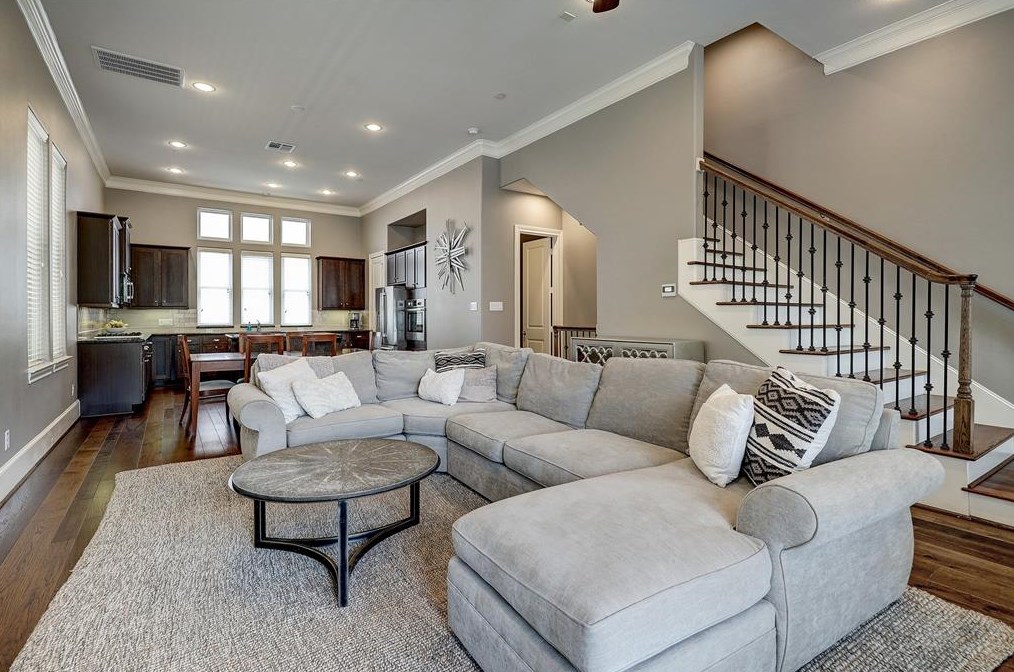 3909 Austin St, Houston, TX 77004