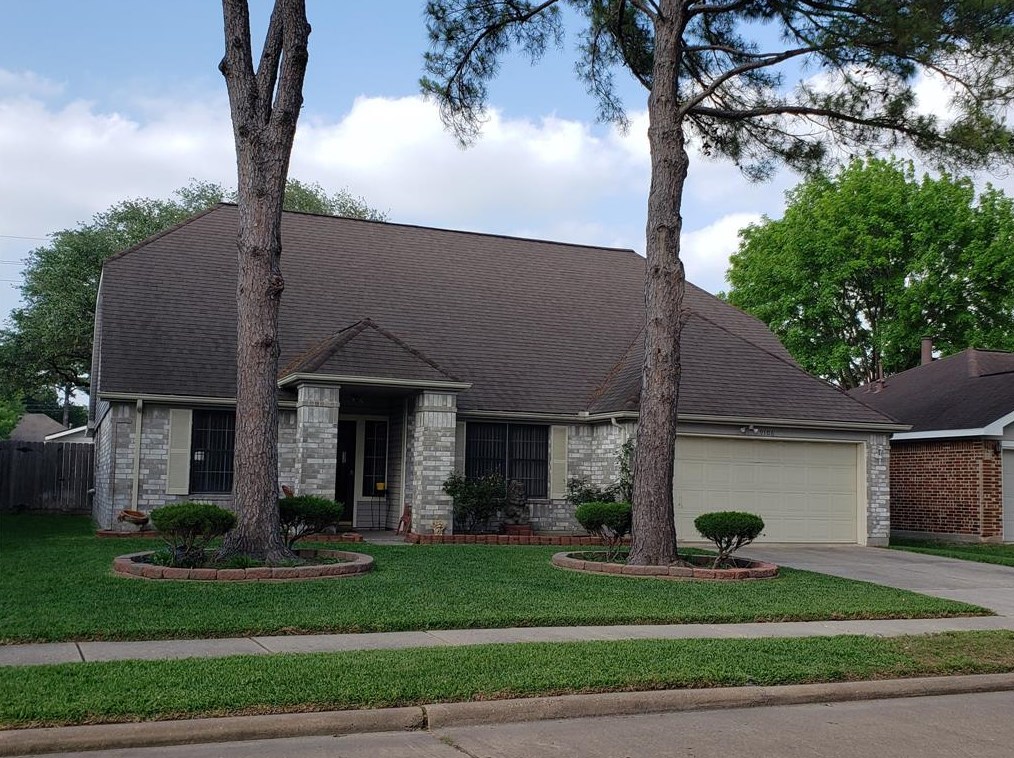 9106 Walnut Glen Dr, Houston, TX 77064