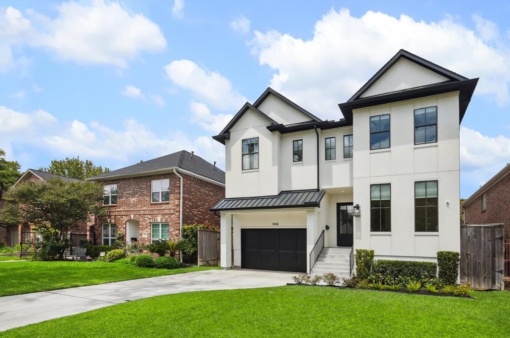 4416 Vivian St, Bellaire, TX 77401-5631