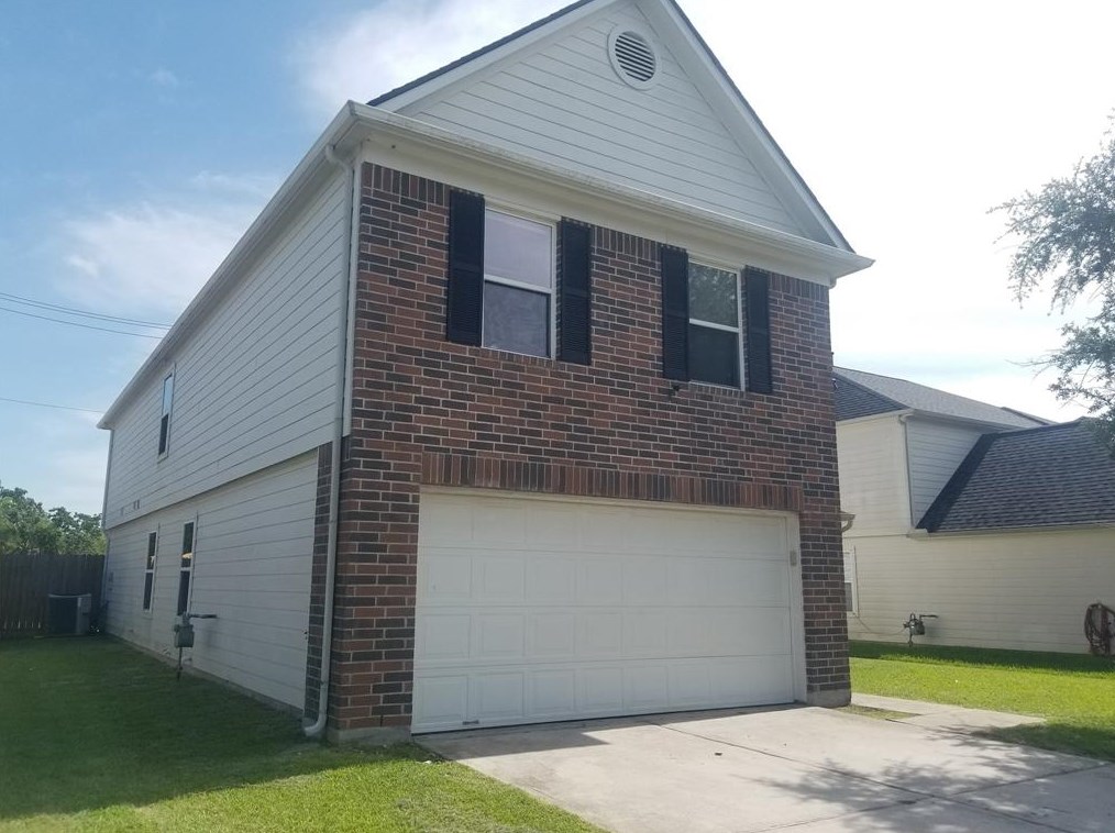 5706 Turmeric Dr, Baytown, TX 77521-7514