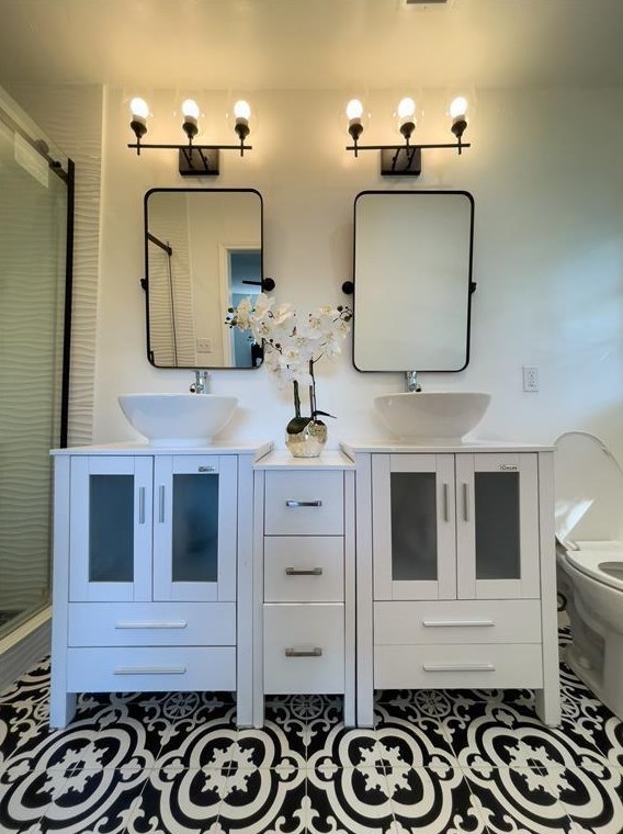 11914 Renwick Dr, Houston TX  77035-4354 exterior