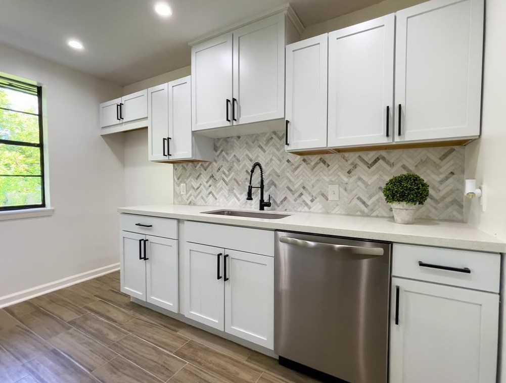 11914 Renwick Dr, Houston TX  77035-4354 exterior