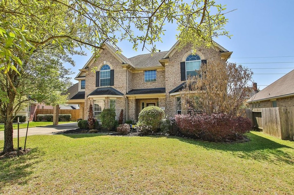 5607 Silverthorn Glen Dr, Spring TX  77379-3517 exterior
