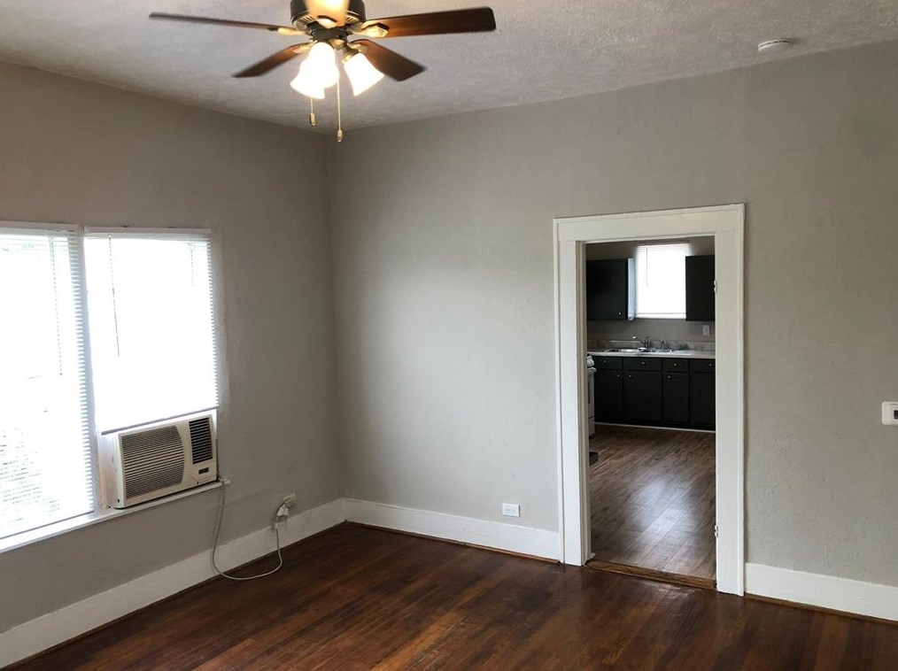 1132 Cavalcade St, Houston TX  77009-2908 exterior