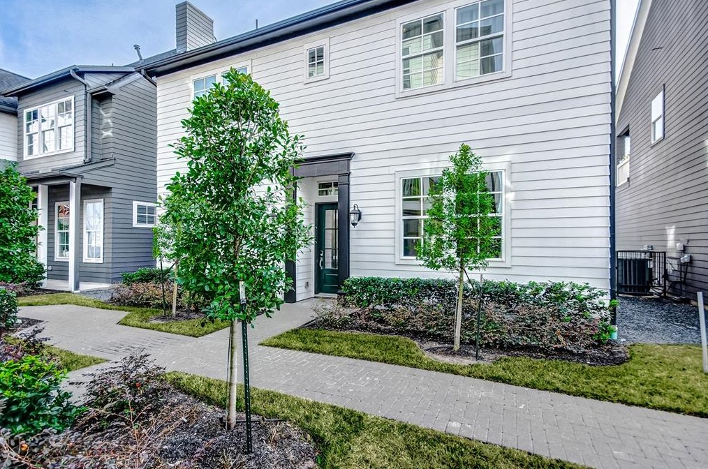 634 Delmar St, Houston, TX 77023-1309