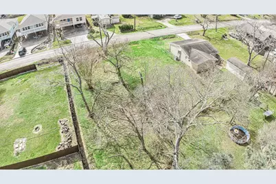 402 Bay Oaks Drive, La Porte, TX 77571 - Photo 12