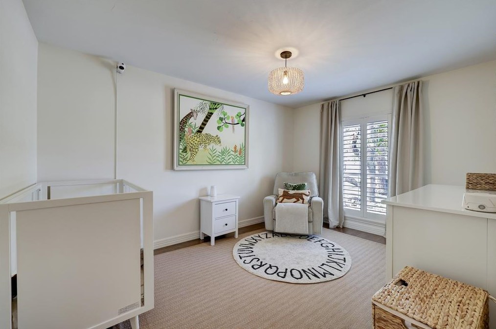 503 Blue Willow Dr, Houston TX  77042-3001 exterior