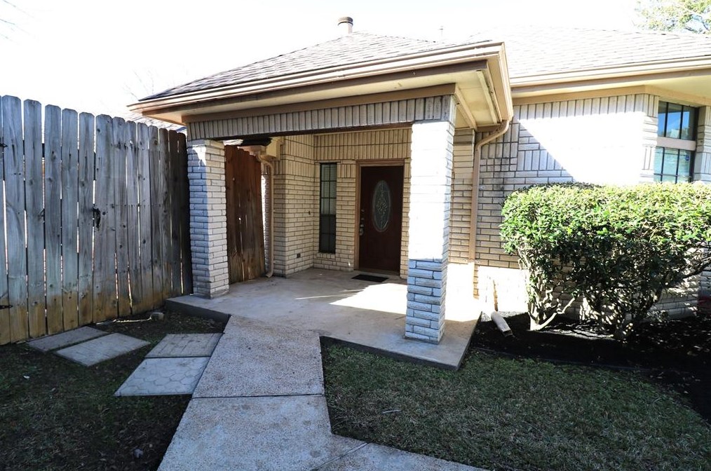 1927 Summerfield Pl, Sugar Land, TX 77478