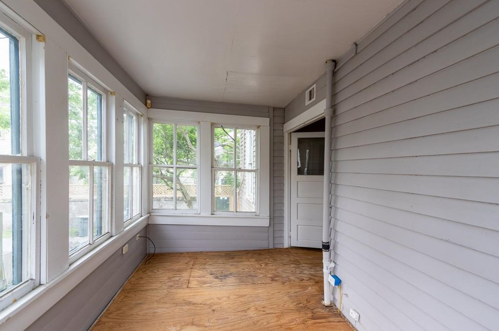 812 18 St, Galveston TX 77550-4928 exterior