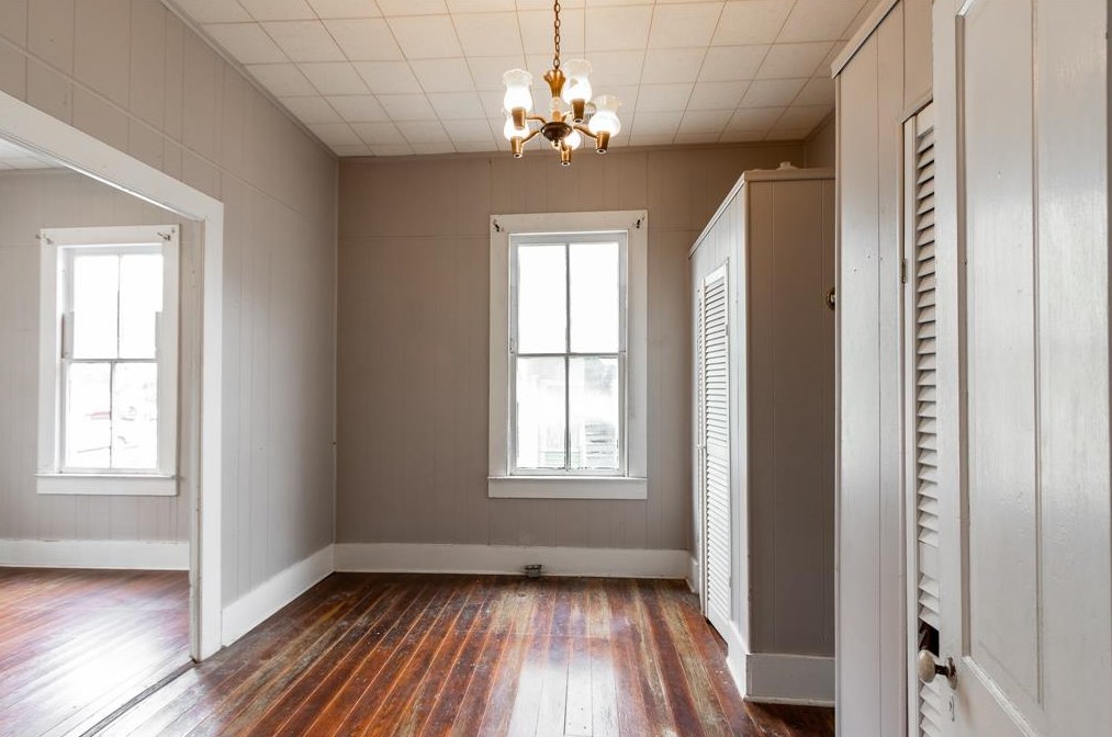 812 18 St, Galveston TX 77550-4928 exterior