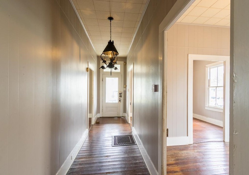 812 18 St, Galveston TX 77550-4928 exterior