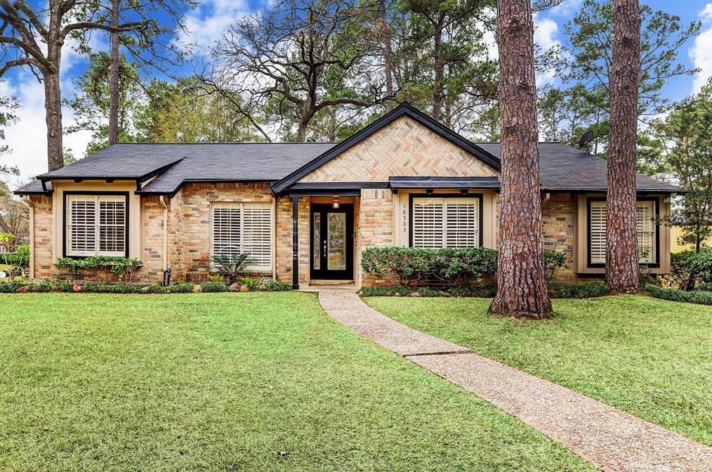 16503 Pilgrims Cir, Spring, TX 77379