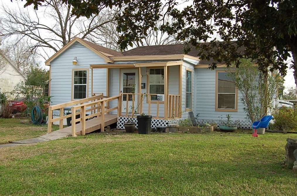 7304 Kinney St, Houston, TX 77087