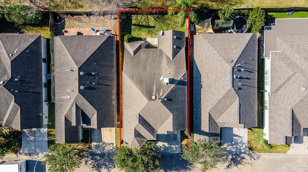 5119 Carson Hill Ln, Houston, TX 77092-3642