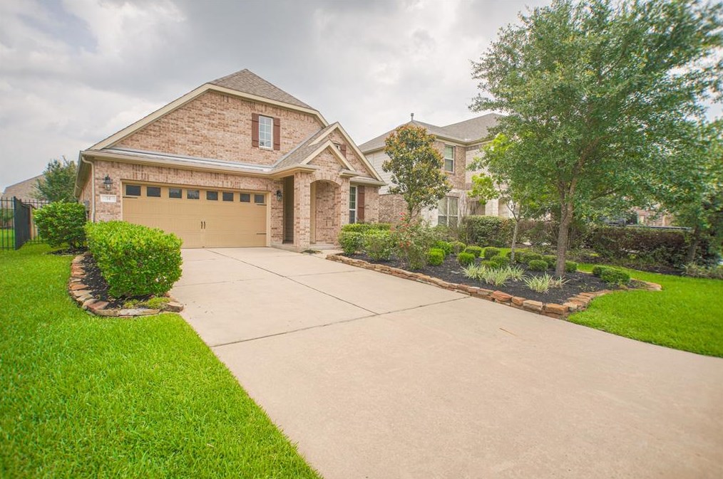34 Tidwillow Pl, Tomball, TX 77375