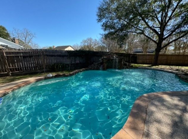 3707 Glenmeade Dr, Houston TX  77059-6004 exterior