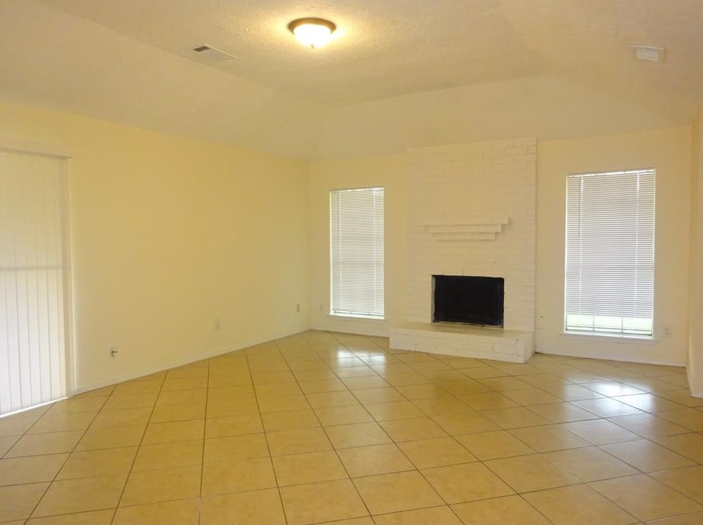 18506 Lippizaner Dr, Cypress TX  77433-1114 exterior