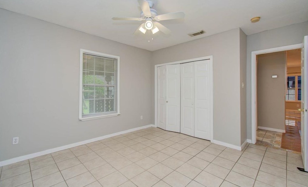 10131 Tangiers, Houston TX  77041-7543 exterior