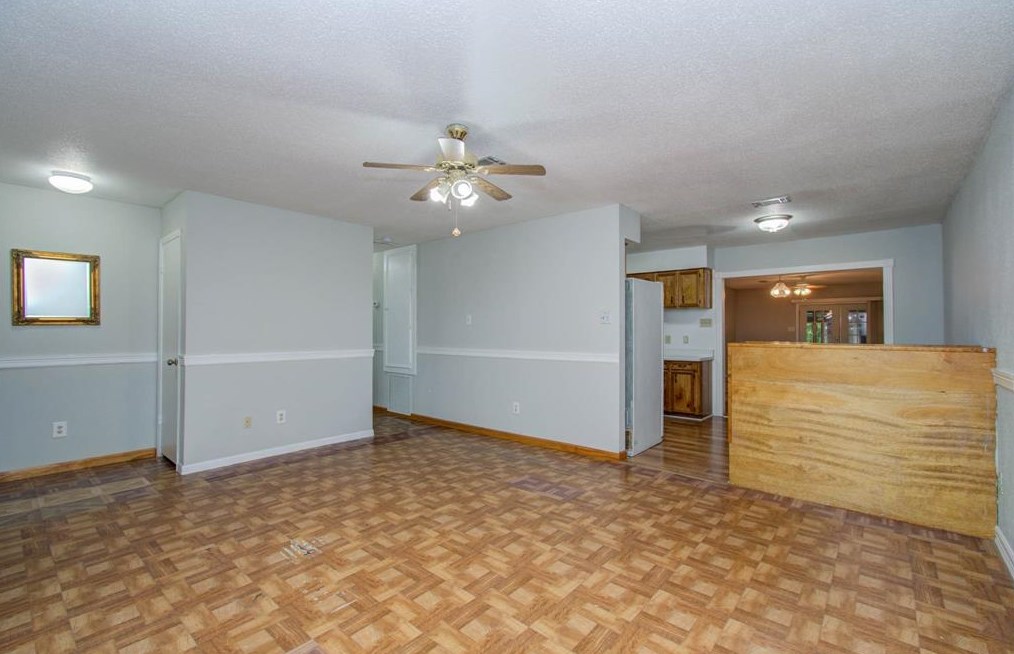 10131 Tangiers Rd, Houston TX  77041-7547 exterior