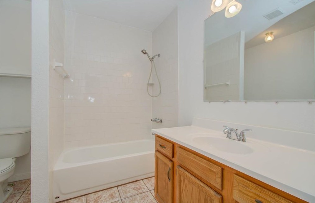 10131 Tangiers, Houston TX  77041-7543 exterior