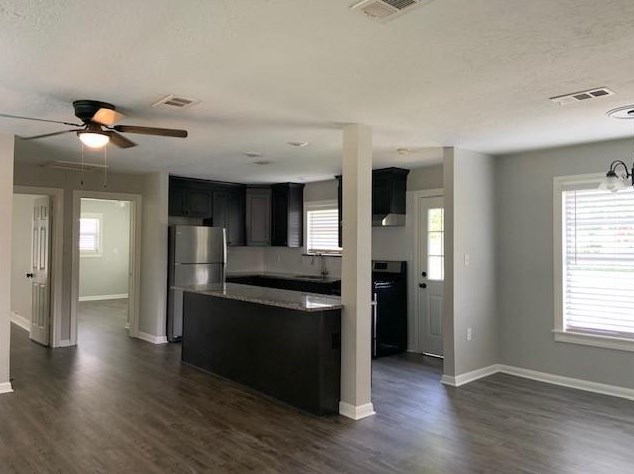1000 Thomas Ave, Conroe, TX 77301