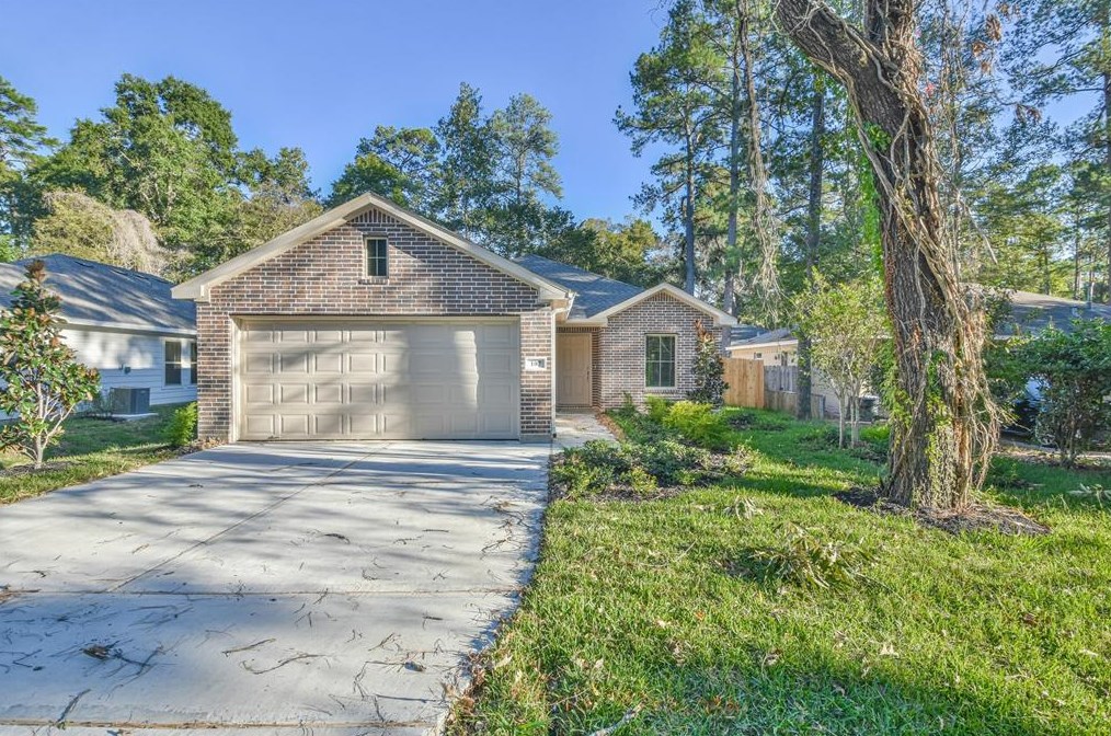 107 White Willow Cir, Spring TX  77381-2729 exterior