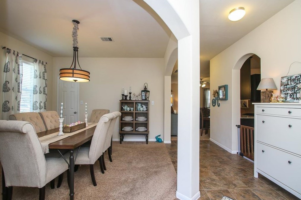 8516 Sunset Loch Dr, Spring TX  77379-5124 exterior