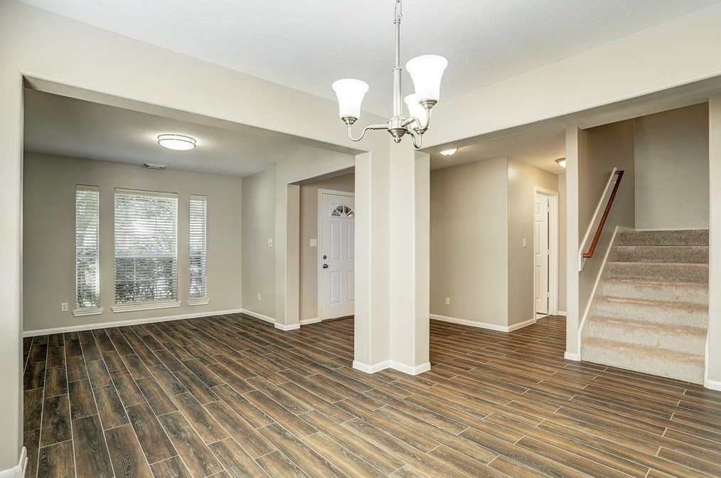3327 Candlepine Dr, Spring TX  77388-2718 exterior