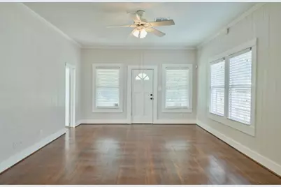 219 W 13th Street, Houston, TX 77008 - Photo 8