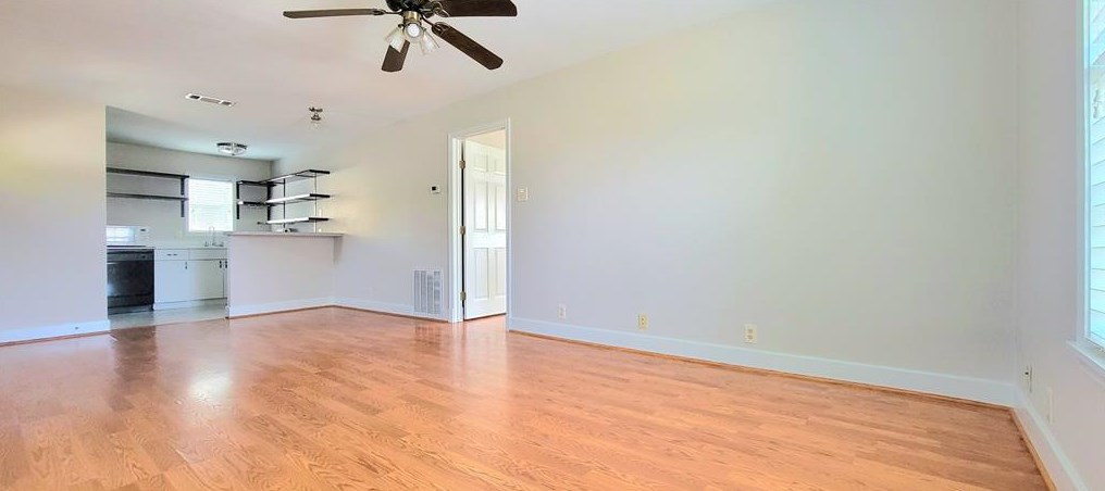 3817 Austin St #a, Houston, TX 77004