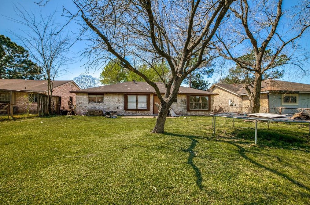 4744 Ridge Creek Dr, Houston, TX 77053-4602