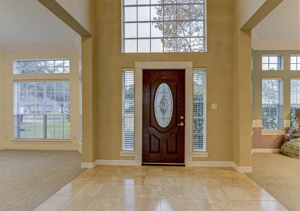 18022 Pleasantwood Dr, Spring, TX 77379-2809