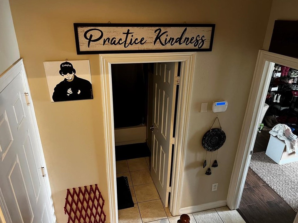 7923 Ouray Dr, Houston TX  77040-5096 exterior